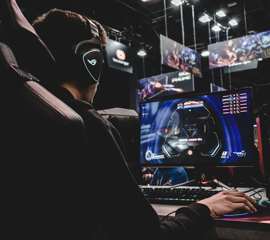 Gaming & Esports