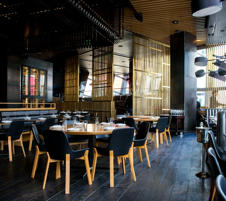 Restaurants & Cafes